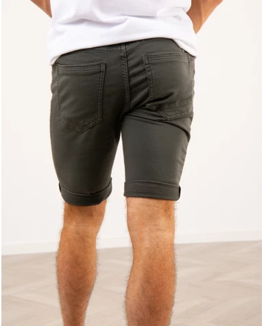 Short Mald