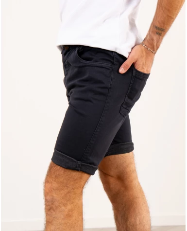 Short Mald
