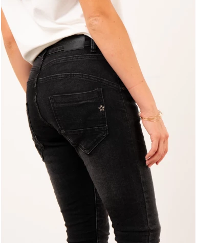 Jean boyfriend