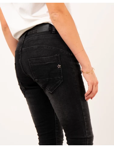 Jean boyfriend