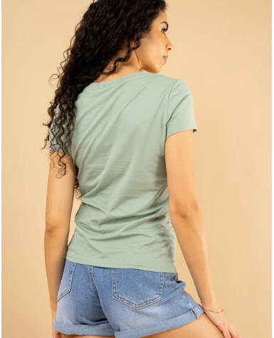 T-shirt col v