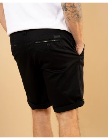Short chino