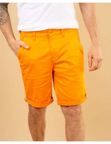 Short chino