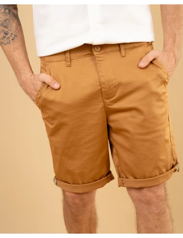 Short chino