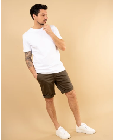 Short chino