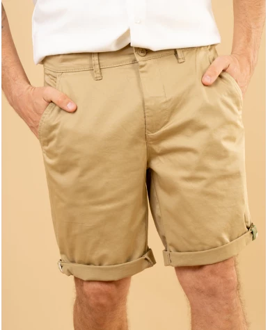 Short chino