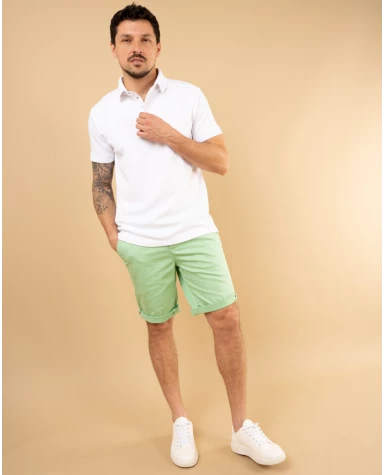Short chino