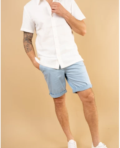 Short chino