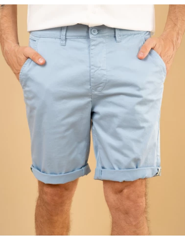 Short chino