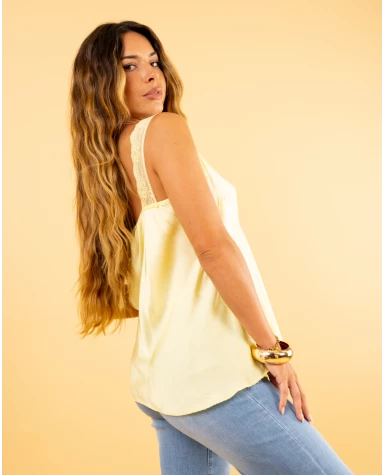 Top dentelle