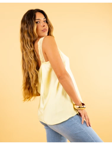 Top dentelle
