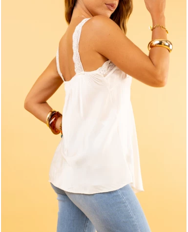 Top dentelle