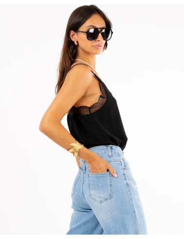 Top dentelle
