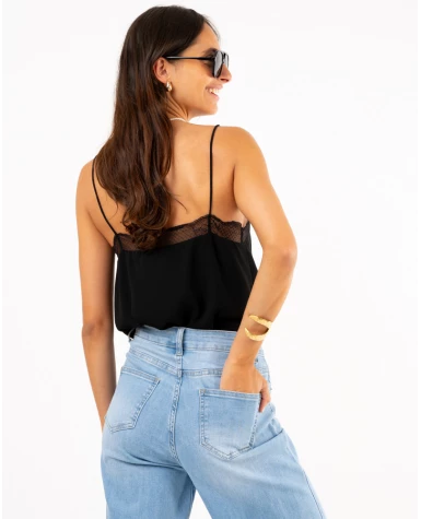 Top dentelle