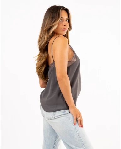 Top dentelle