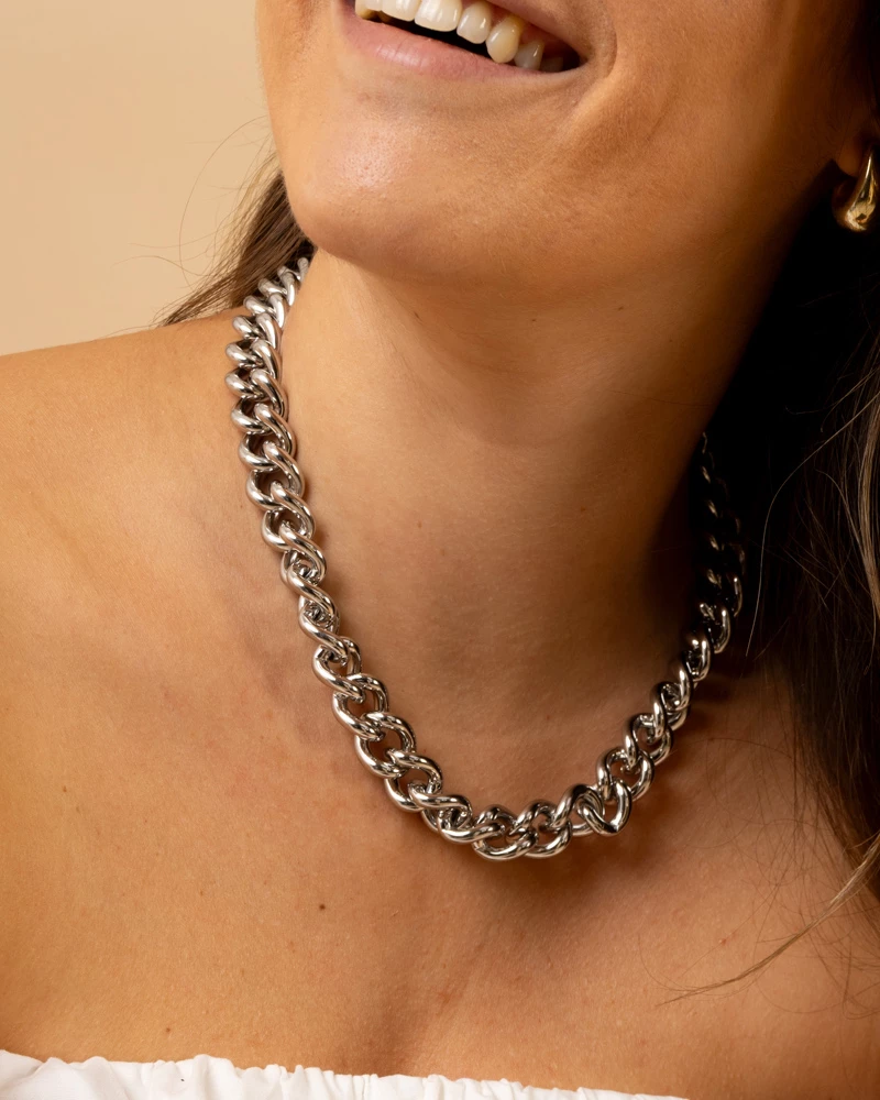 Collier Mia