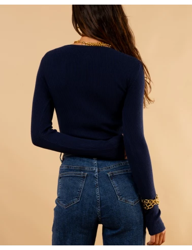 Pull strie boutons