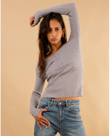 Pull strie boutons