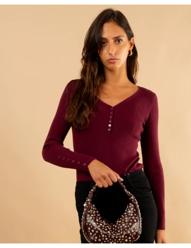 Pull strie boutons