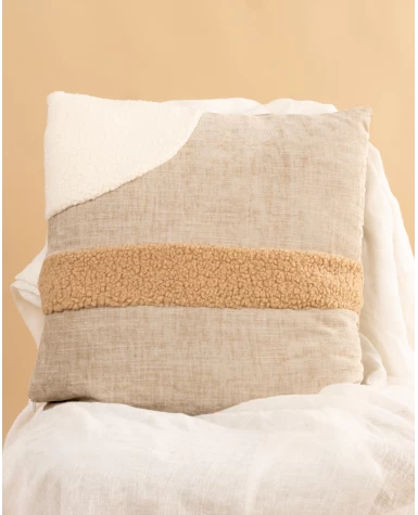 Coussin chenille
