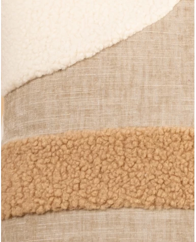 Coussin chenille