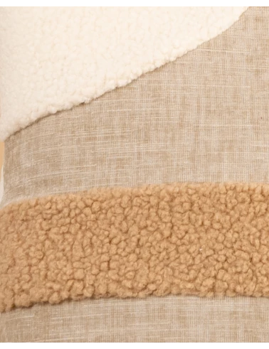 Coussin chenille