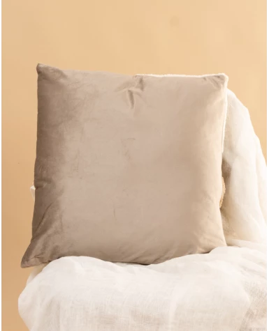 Coussin chenille