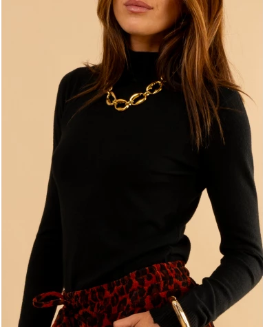 Pull col montant