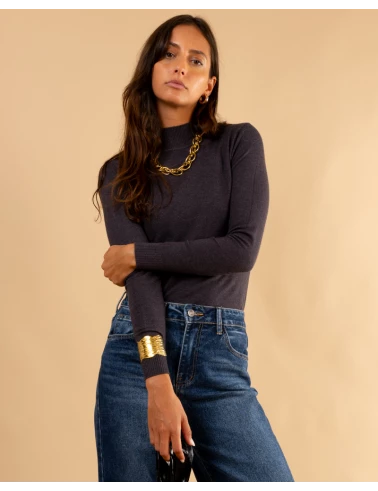 Pull col montant