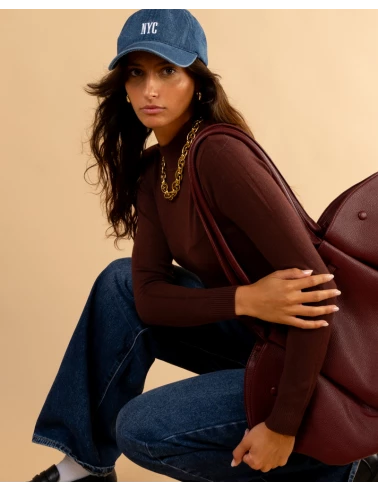Pull col montant