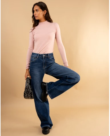 Pull col montant