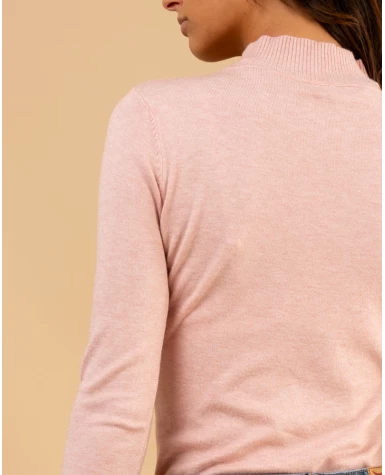 Pull col montant