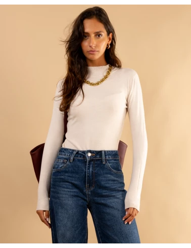 Pull col montant