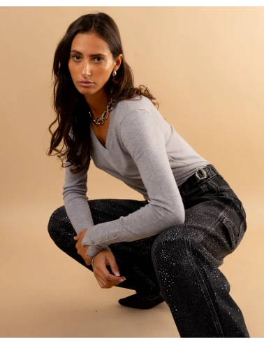 Pull col en v boutons