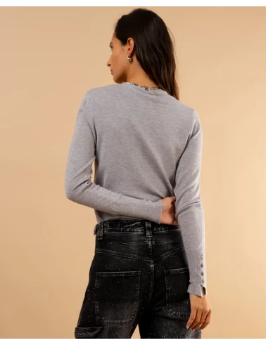 Pull col en v boutons