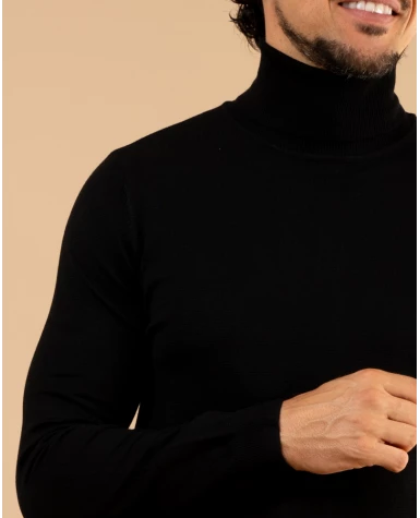 Pull col roulé