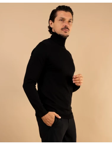 Pull col roulé