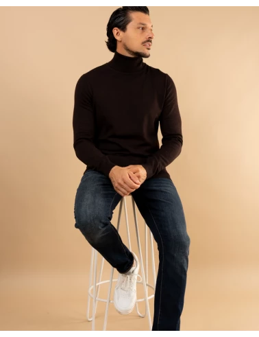 Pull col roulé