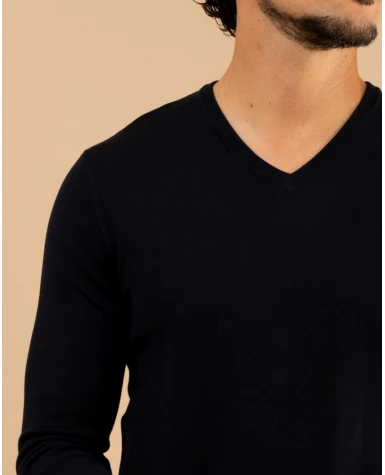 Pull col v 