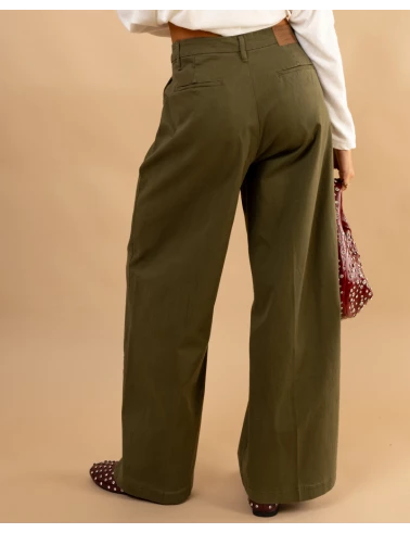 Chino large