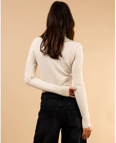 Pull strie col roulé