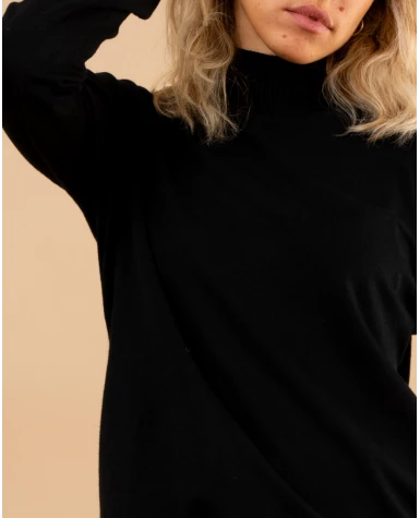 Pull col montant