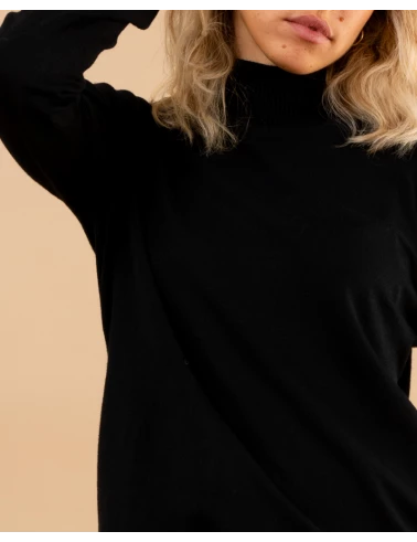 Pull col montant