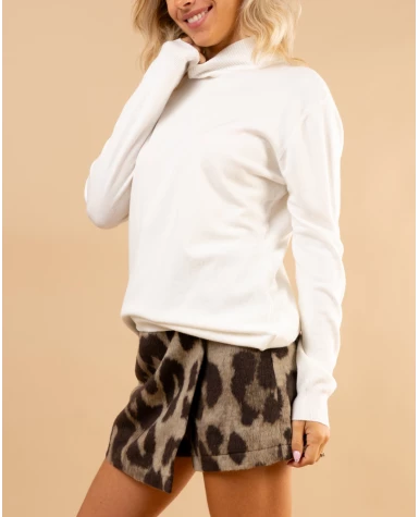 Pull col montant