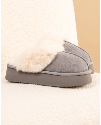Chaussons fourrés plateforme