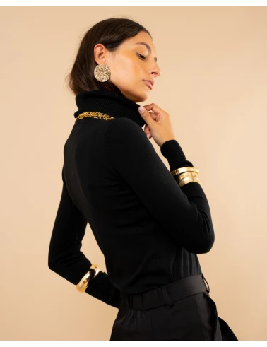 Pull col roulé