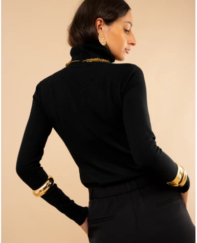 Pull col roulé