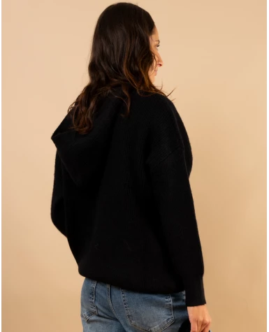 Pull capuche