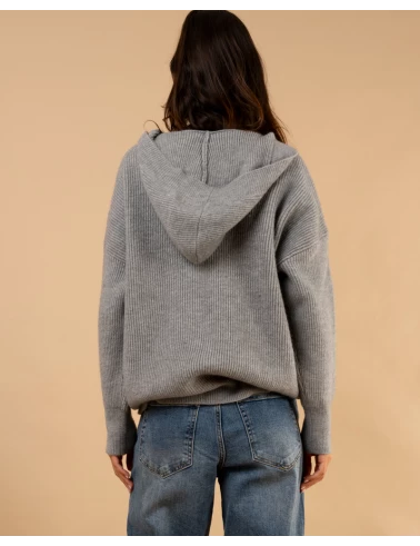 Pull capuche