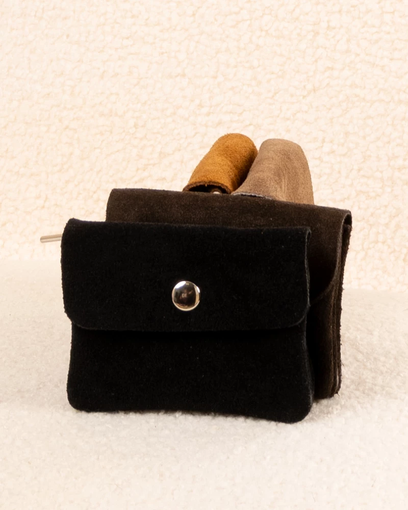 Porte cartes daim